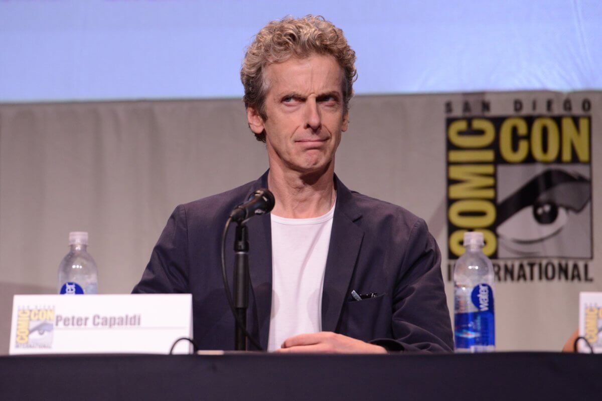 ‘Doctor Who’ star Peter Capaldi pops his Comic-Con cherry
