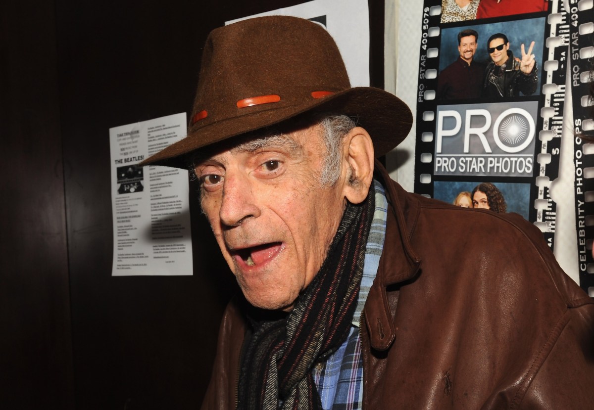 ‘Godfather’ star Abe Vigoda dies at 94, and this time it’s not a hoax