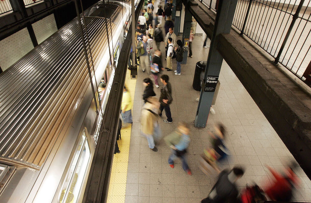 Cops arrest man on 5 train for sexually abusing female officer