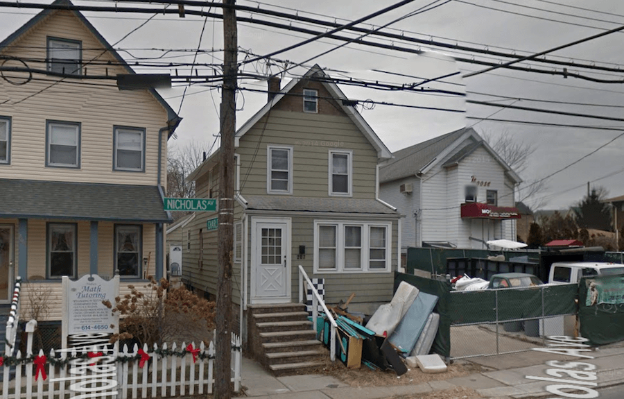 Roommates questioned over dead body rotting in Staten Island basement
