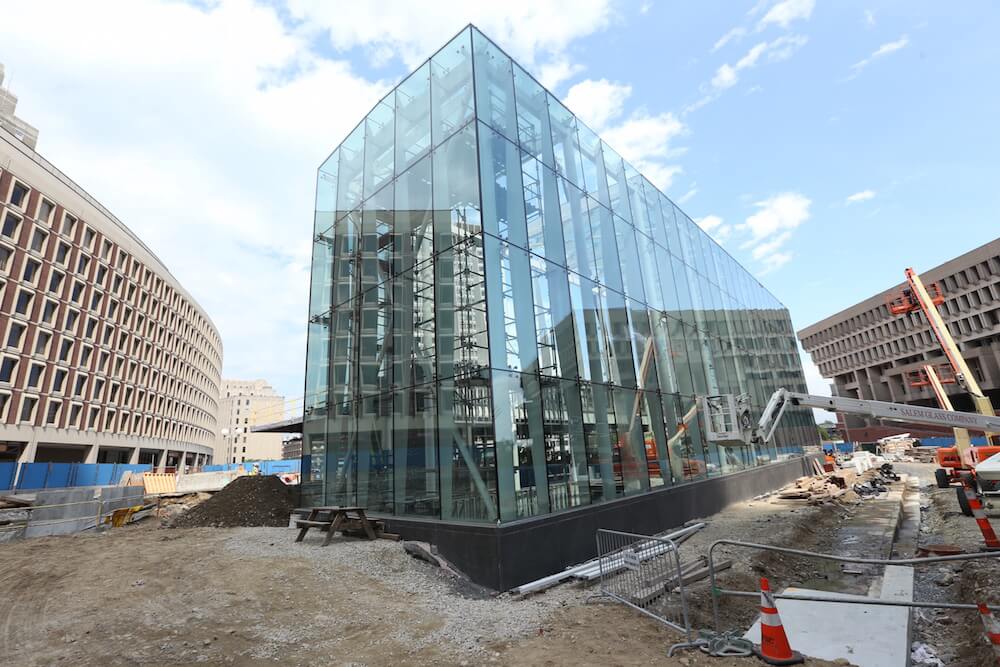 Government Center stop’s glass issue won’t cost city, impact opening