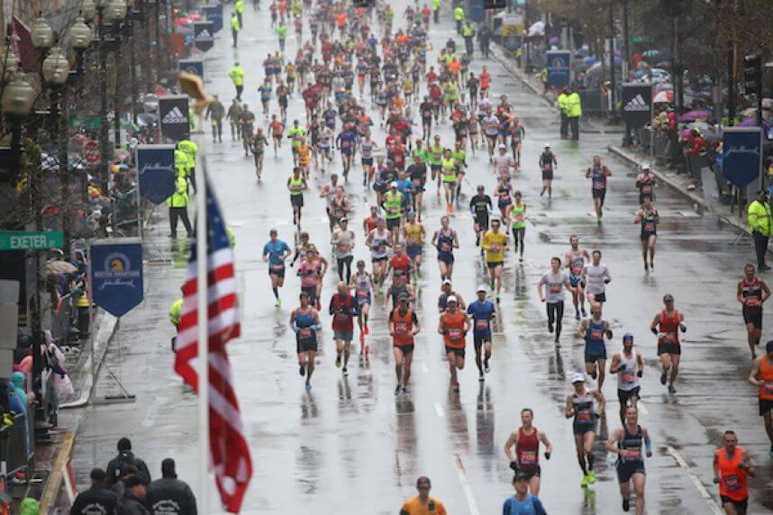 Missed Connection fail Boston Marathoner seeks guy she kissed; hears