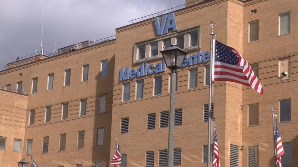 U.S. authorities investigate as many as 11 deaths at veterans hospital