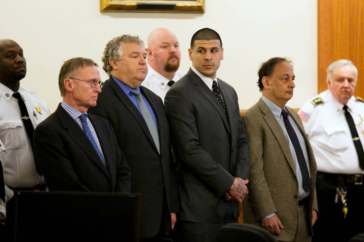Ex-NFL star Hernandez’s murder conviction poses legal challenge