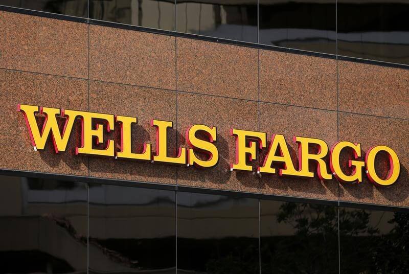 U.S. judge says Wells Fargo insider trading case may fall short