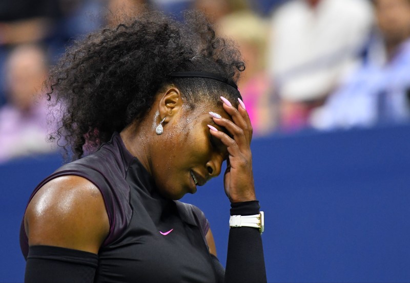 Serena pulls out of WTA Finals with injured shoulder