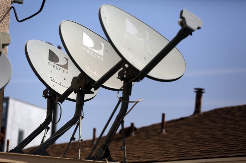 U.S. sues DirecTV for illegal information trading during Dodgers talks