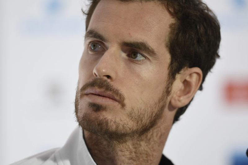 Back to business for Murray as he aims to end year on high