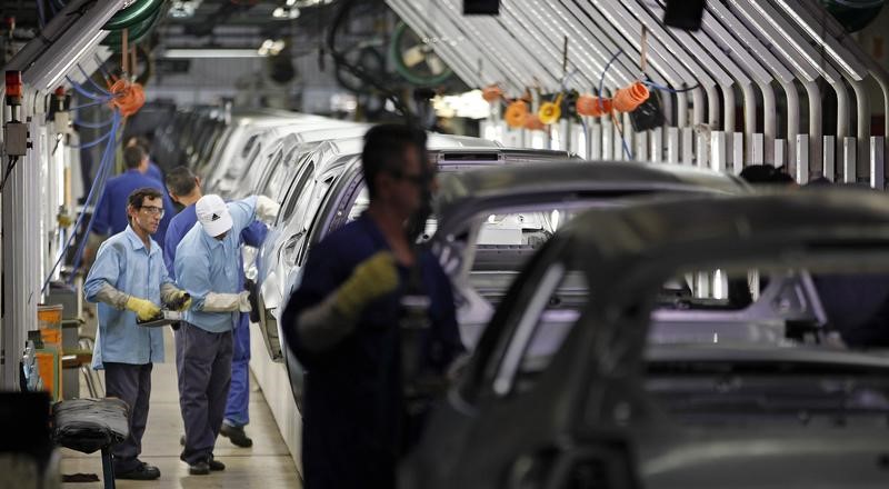 Ford to resume 24-hour shift in Brazil plant, paper says