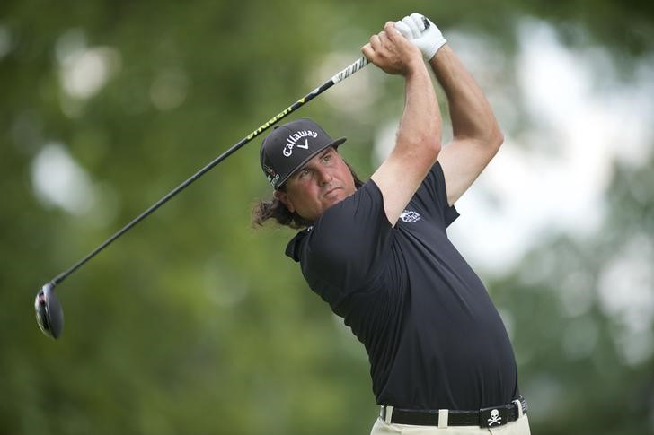 Golf: Perez wins by two shots in Mexico