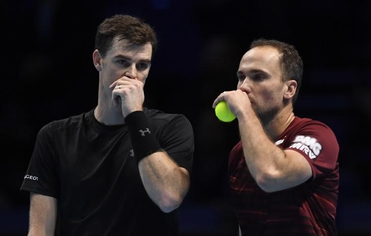 Jamie Murray, Bruno Soares still on course to end year as number ones