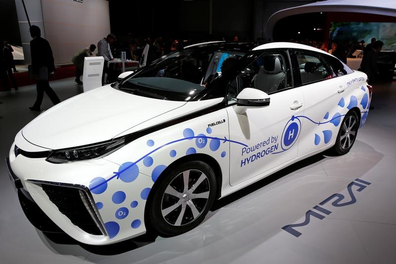Toyota says testing Mirai fuel-cell vehicle in China
