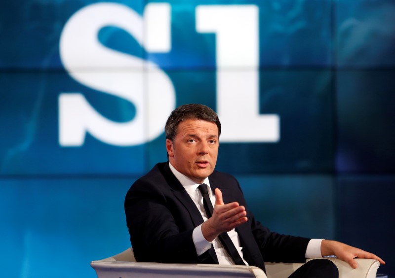 Southern apathy could boost Italy PM Renzi in referendum