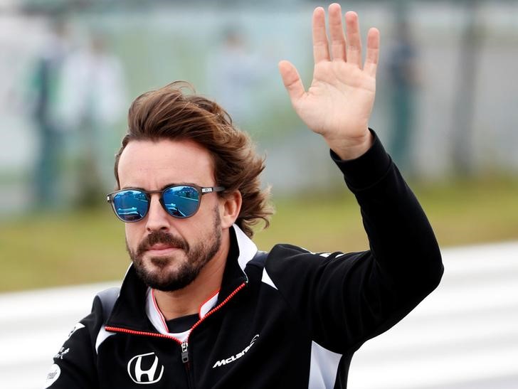 Mercedes have to consider Alonso, says Wolff