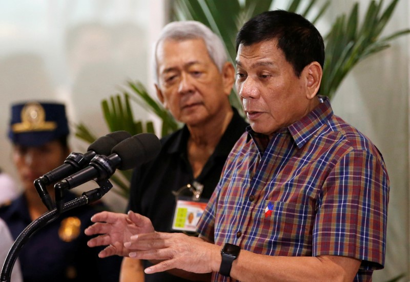 Philippines wants United States to provide aid without conditions