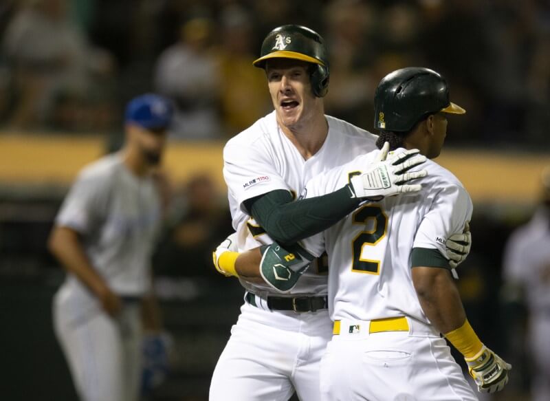 Cahna’s 11th-inning double lifts A’s over Royals