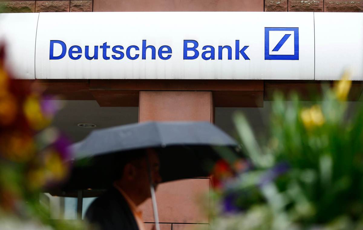Exclusive: Deutsche Bank has discussed adding assets to bad bank if sales go well – sources