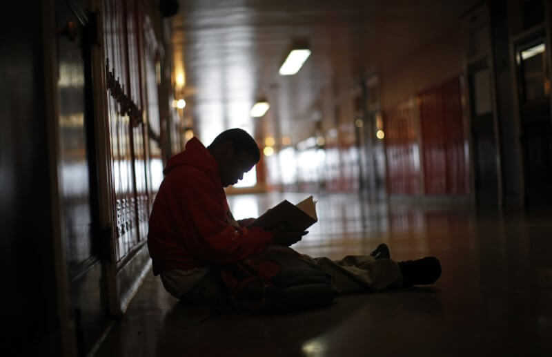 U.S. minority students concentrated in high-poverty schools: study