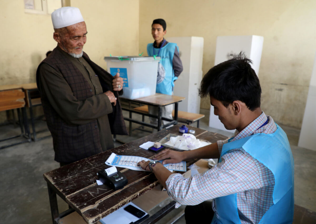 Polls close in Afghanistan presidential election: official