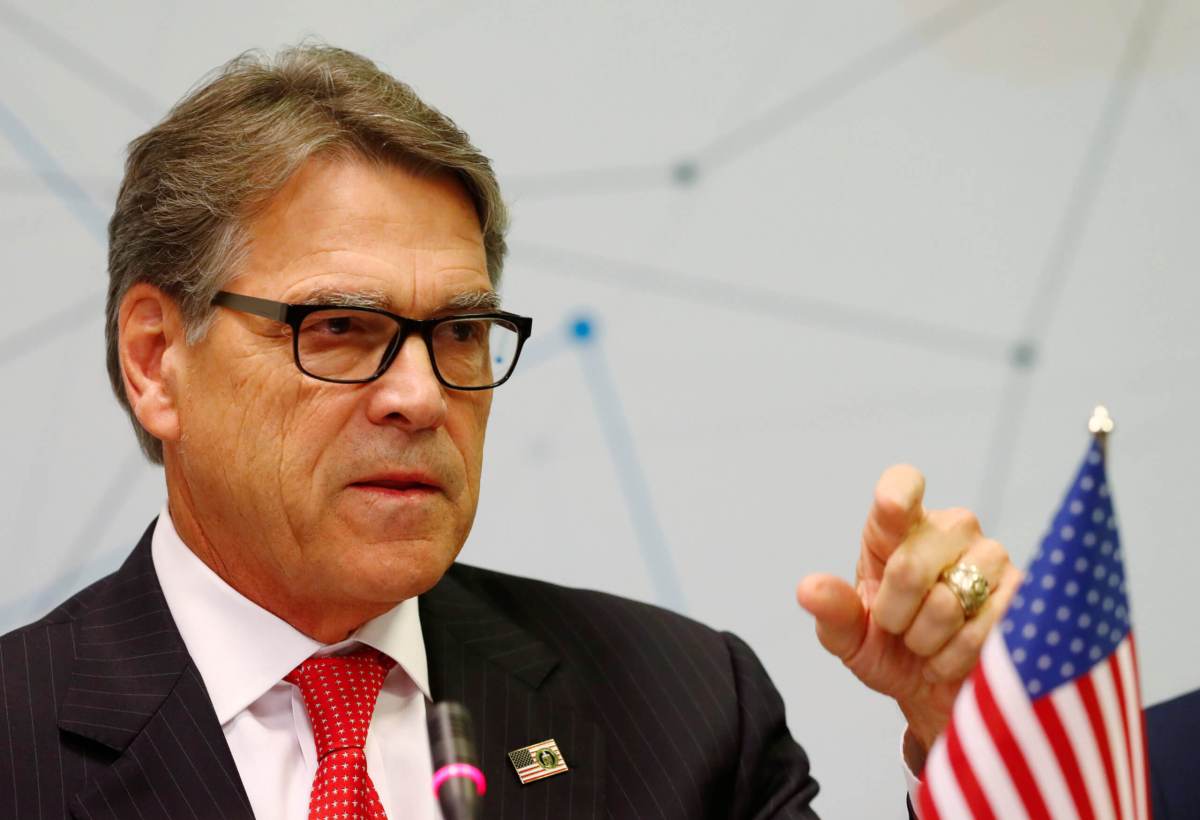 U.S. energy secretary denies report about plan to resign