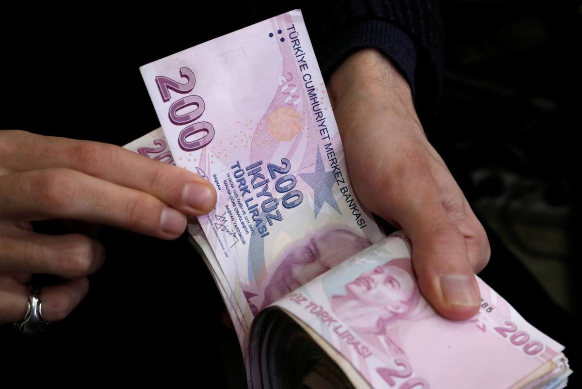 Turkish lira slides, but doubt lingers over Trump sanction threats