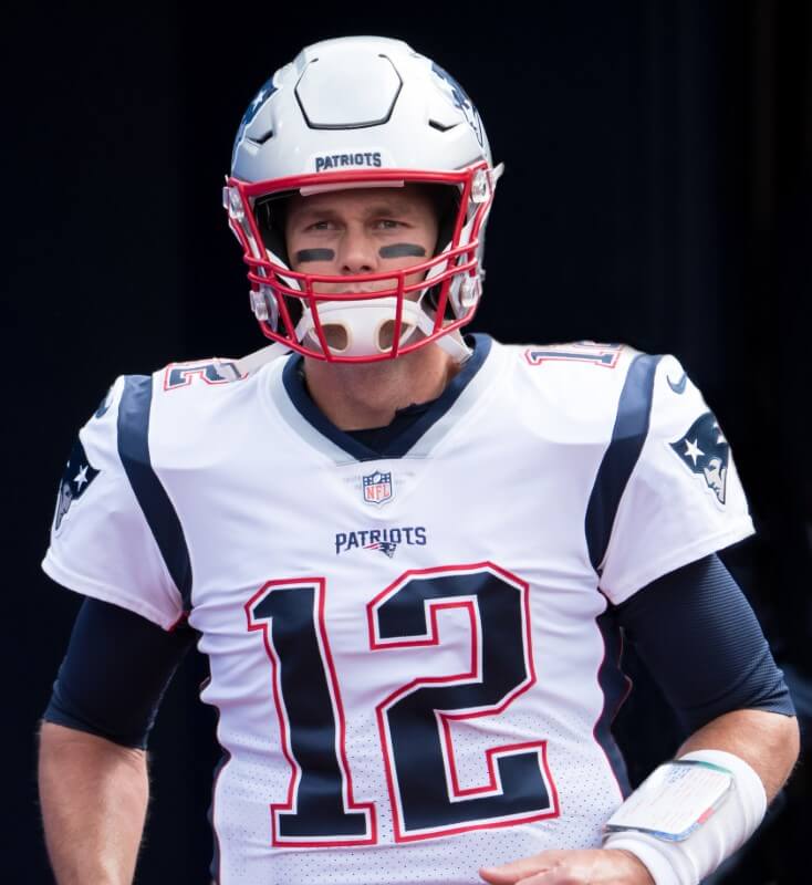 Brady says he won’t ask Gronkowski to return to Patriots