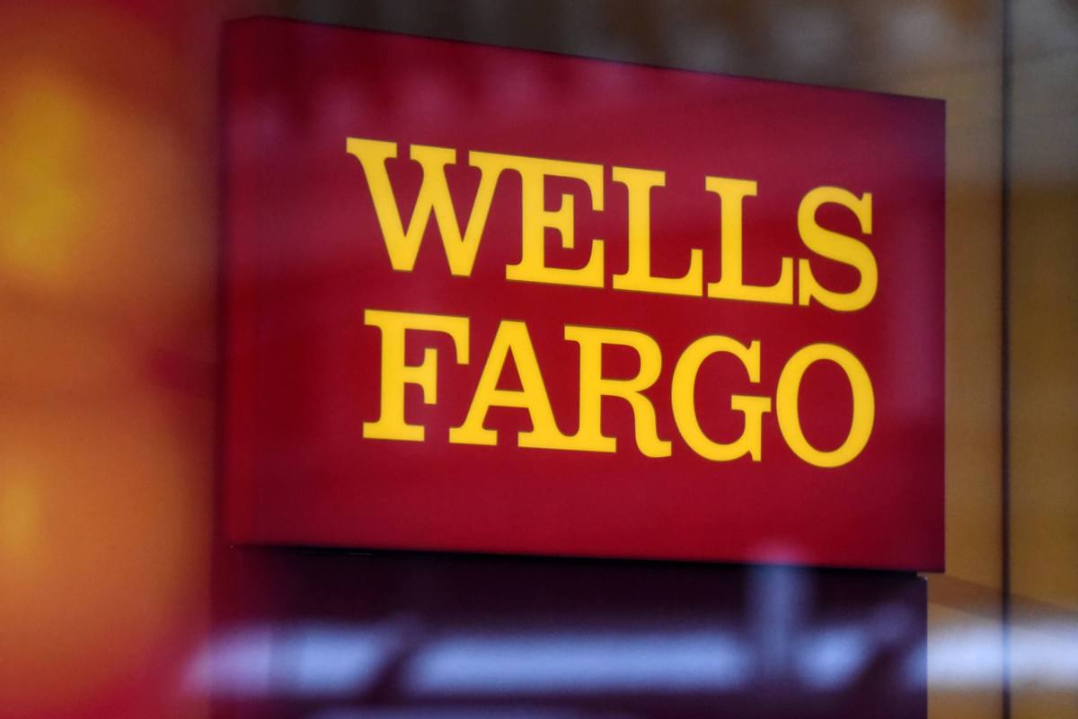 Exclusive: Wells Fargo lays off more than 200 business bankers in U.S. – sources
