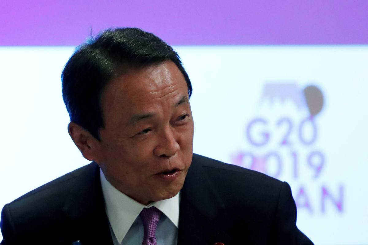 Japan finance minister Aso sees no need now for economic stimulus
