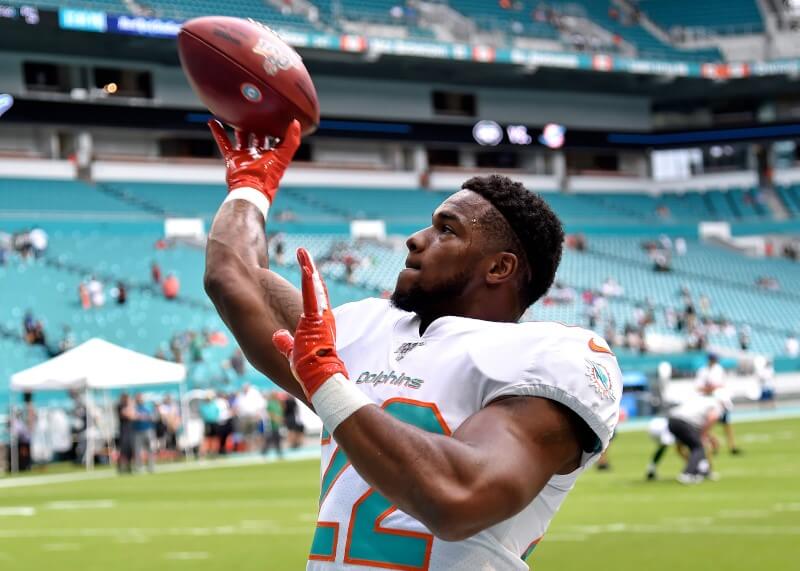 Dolphins release RB Walton after another arrest
