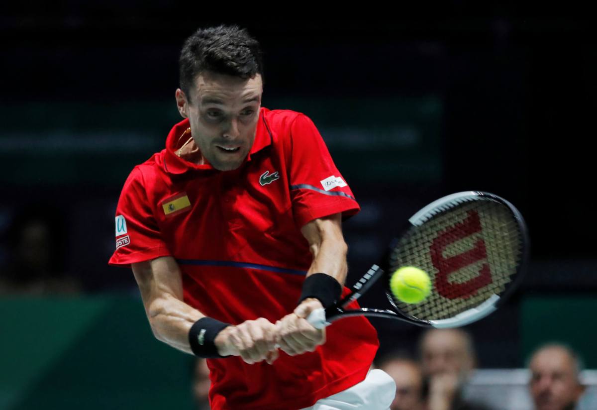 Spain’s Bautista Agut out of Davis Cup after father’s death