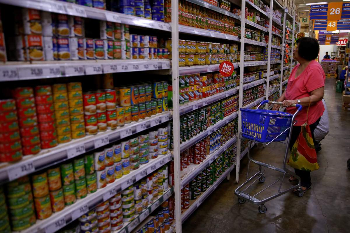Philippines CPI seen creeping up in Nov as base effect fades: Reuters poll