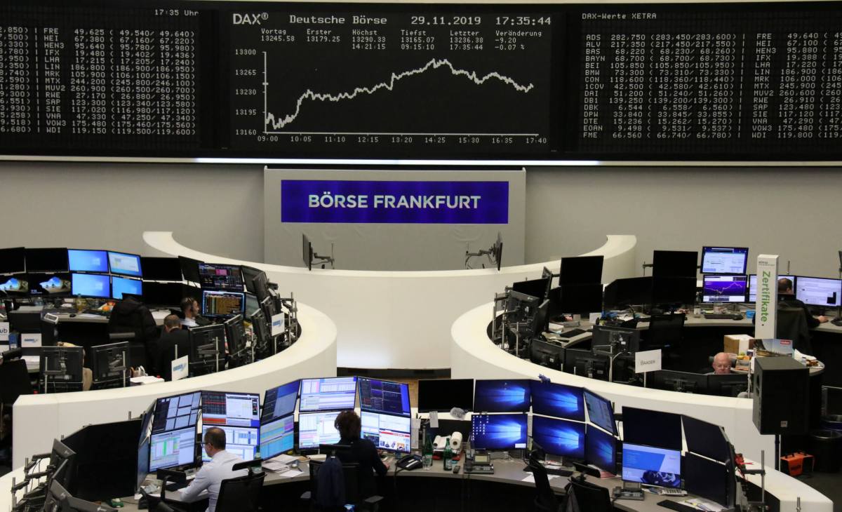 European shares recover; French luxury stocks hit by U.S. tariff threat