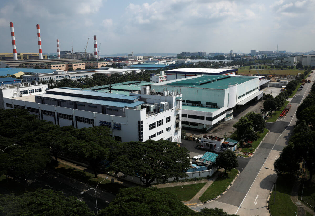Singapore November factory output falls most in four years