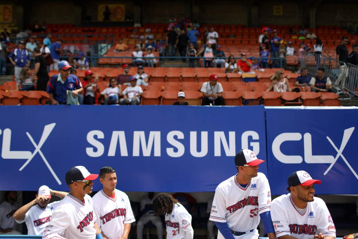 Venezuela baseball says pros to return for playoffs, exempt from U.S. sanctions