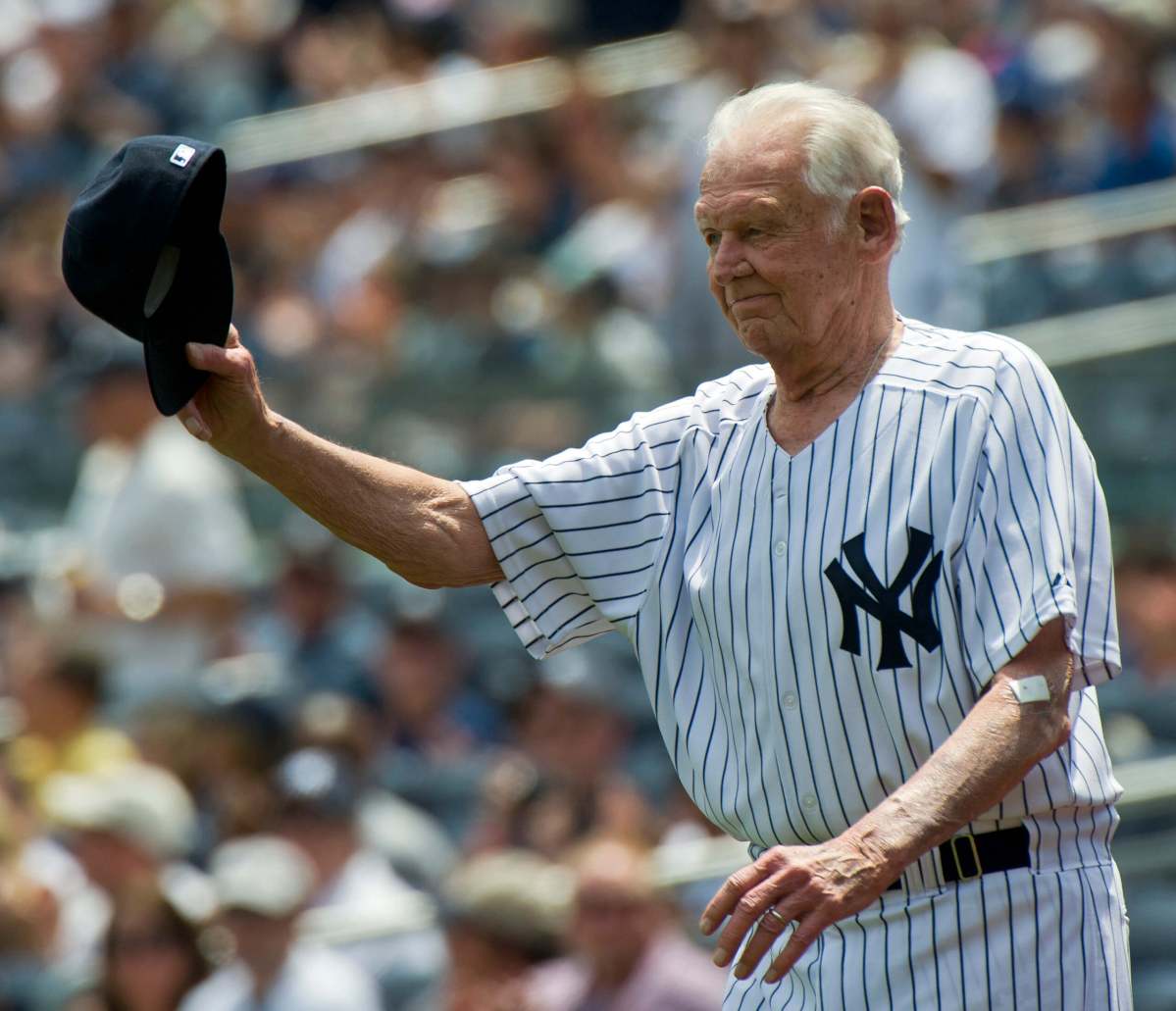 Don Larsen, who pitched perfect World Series game, dies at 90