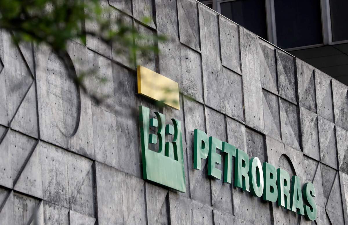 Brazil’s Petrobras says board member Lins tenders resignation: filing