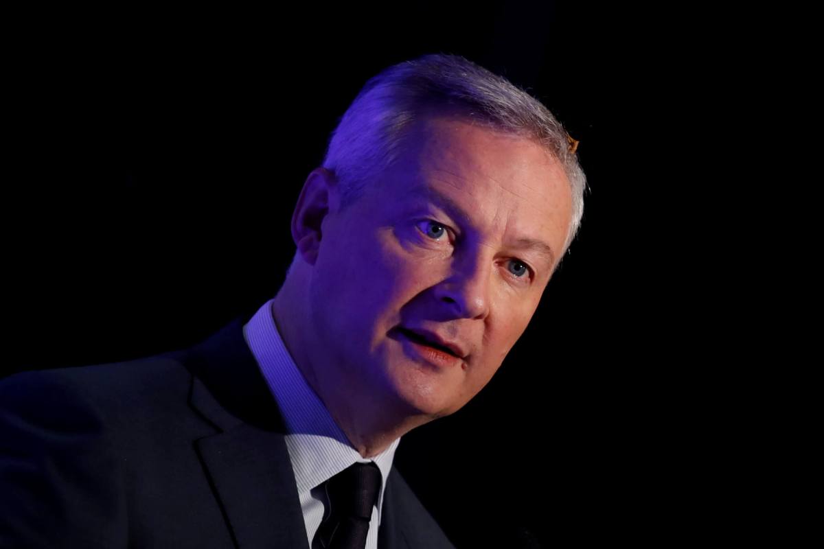 France to have growth of 1.3% in 2019 and 2020: Le Maire tells paper