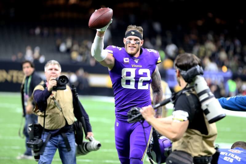 Vikings’ Rudolph says gloves meant for charity wound up on eBay