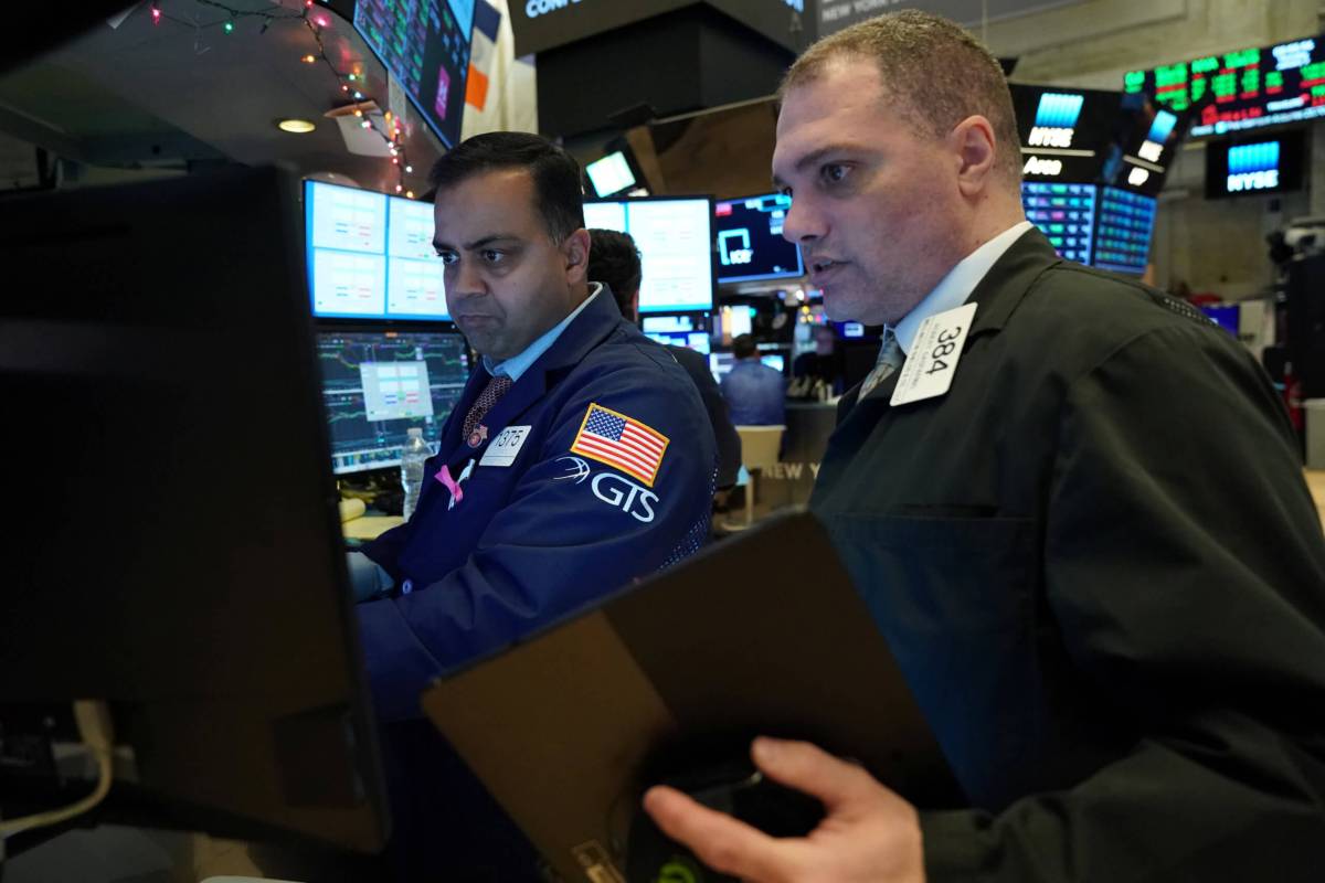 Global stocks scale records, oil dips as investors hail easing of Mideast tensions