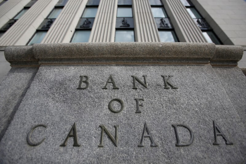 Bank of Canada says business outlook data released early, regrets error