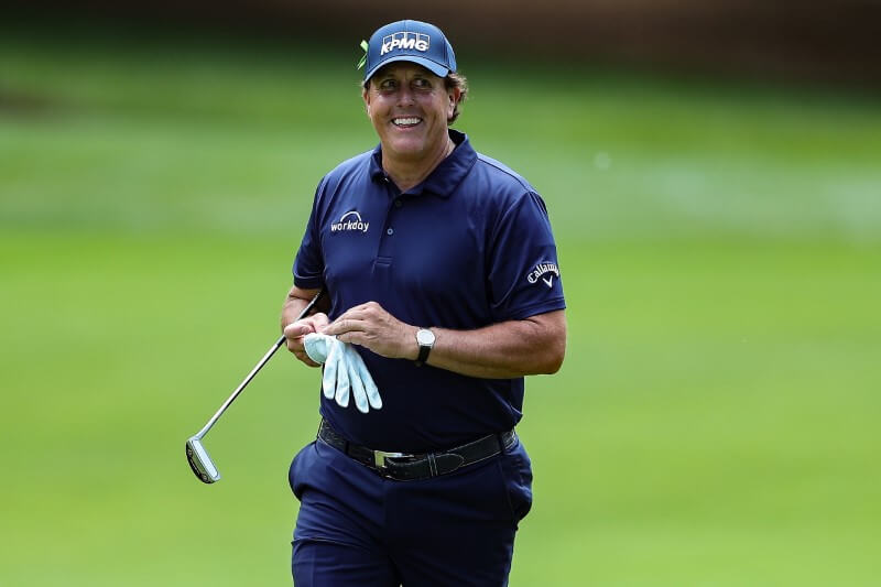Mickelson has Ryder Cup, not senior circuit, in his sights