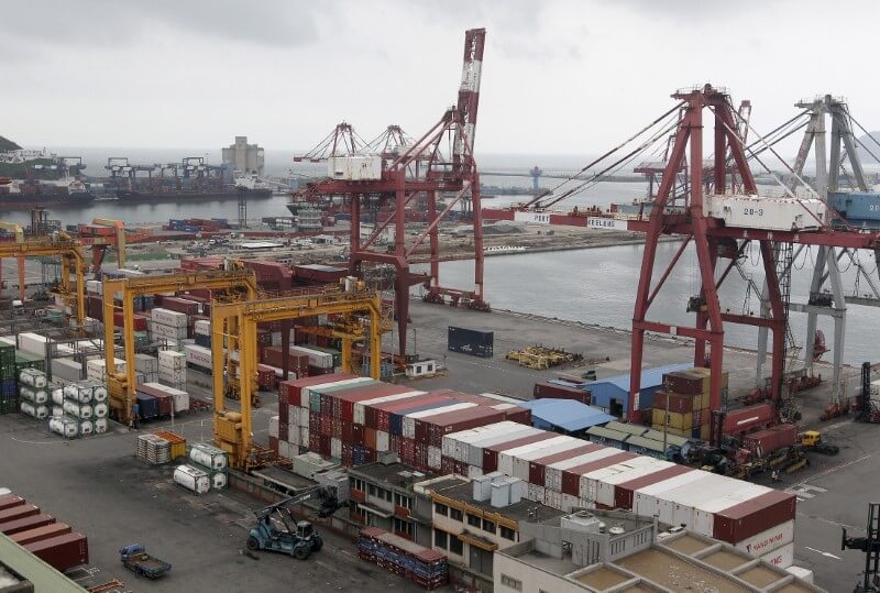 Taiwan fourth-quarter GDP growth seen steady on easing Sino-U.S. trade tensions: Reuters poll