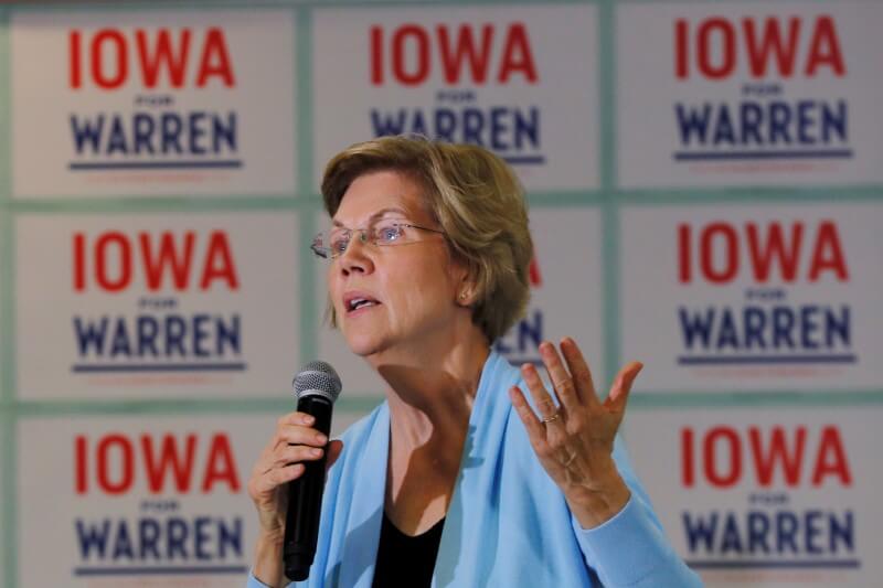 Warren would ask for resignation of all of Trump’s political appointees