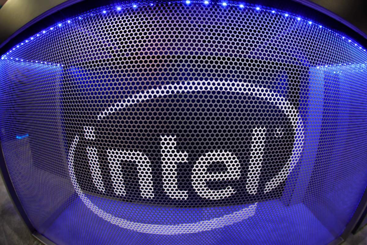 Intel’s blockbuster results lift shares to dotcom peak, fire up sector
