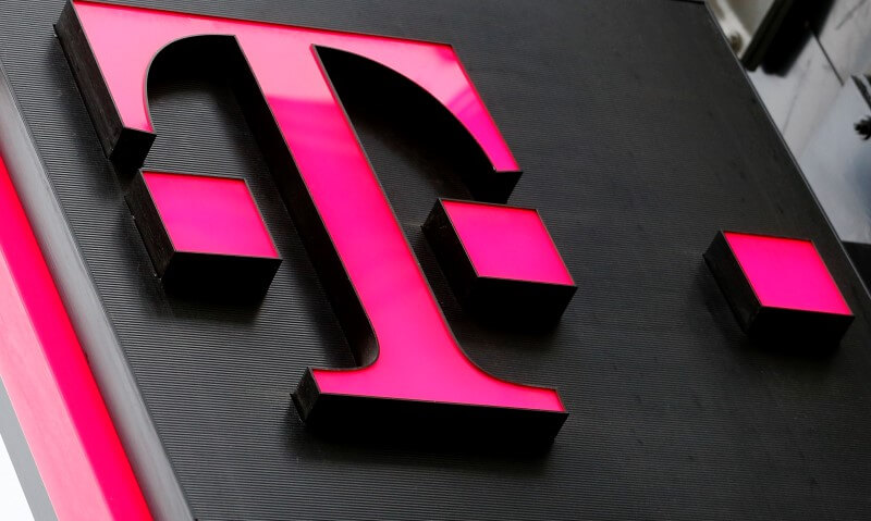 T-Mobile offers a share of itself to customers, launches gift app