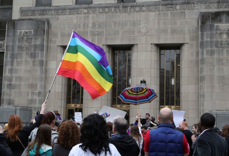 Judge issues final order upholding Alabama same-sex marriage