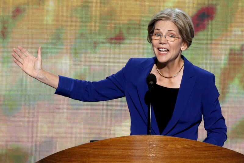Warren to keep up assault on White House hopeful Trump over judge comments