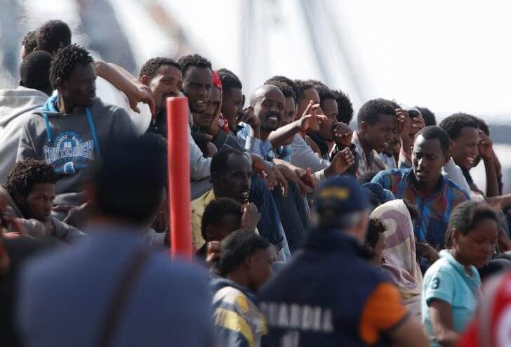 3,000 migrants rescued off Italian coast; two bodies found