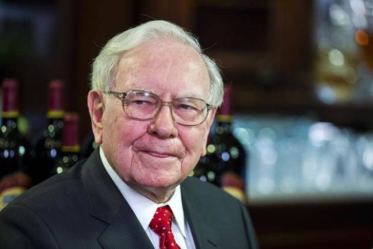 Anonymous bidder pays $3.46 million for Warren Buffett lunch
