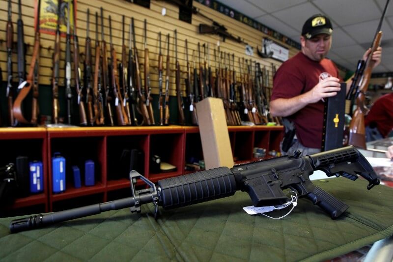 Assault rifle used in Florida shooting drives gun control debate